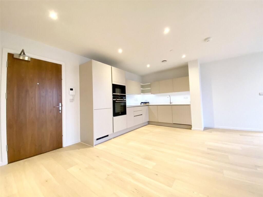 Apartment in Bristol, Brabazon, Charlton Hayes - View 4