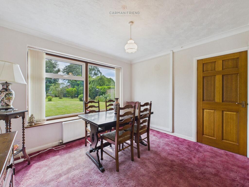House in Upton - View 3