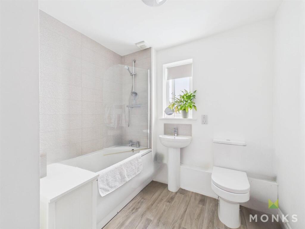 Apartment in Oswestry - More