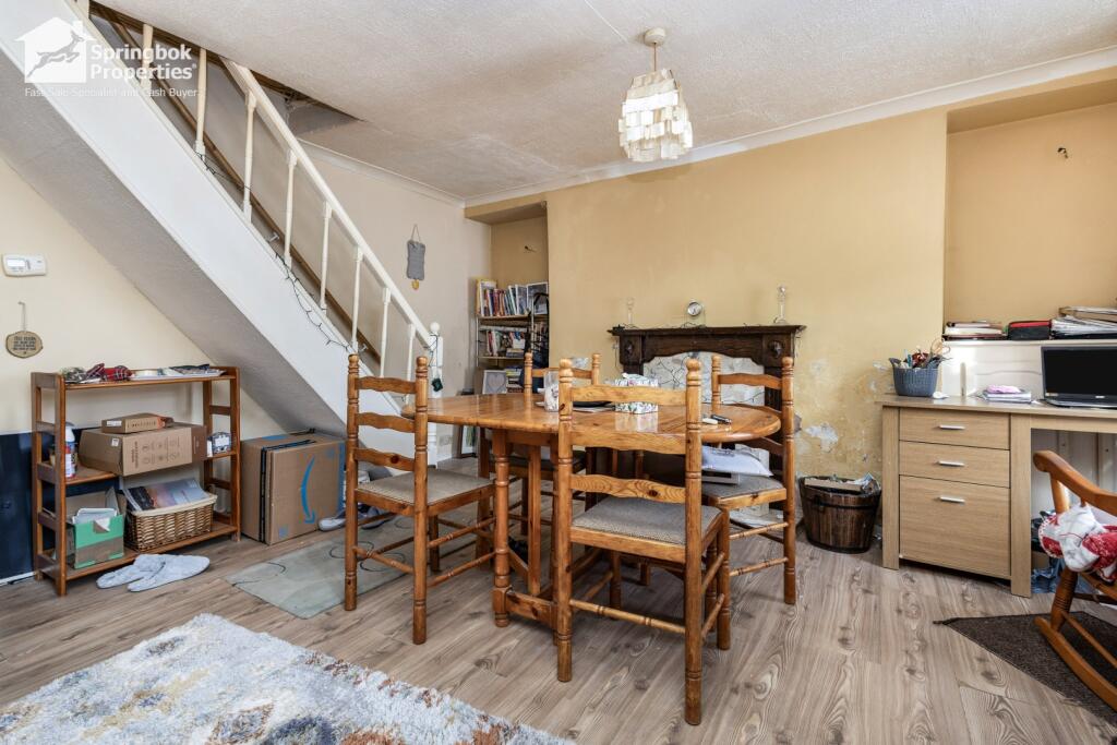 House in Mid Glamorgan, Ogmore Valley - View 3