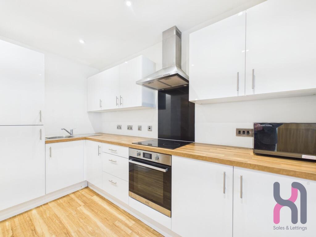 Apartment in Manchester - View 4