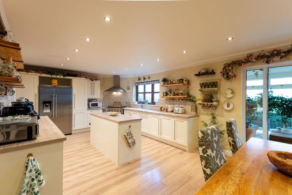 House in Llandrindod Wells - View 3