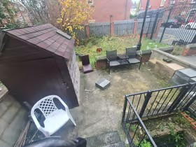 6 bedroom terraced house for rent