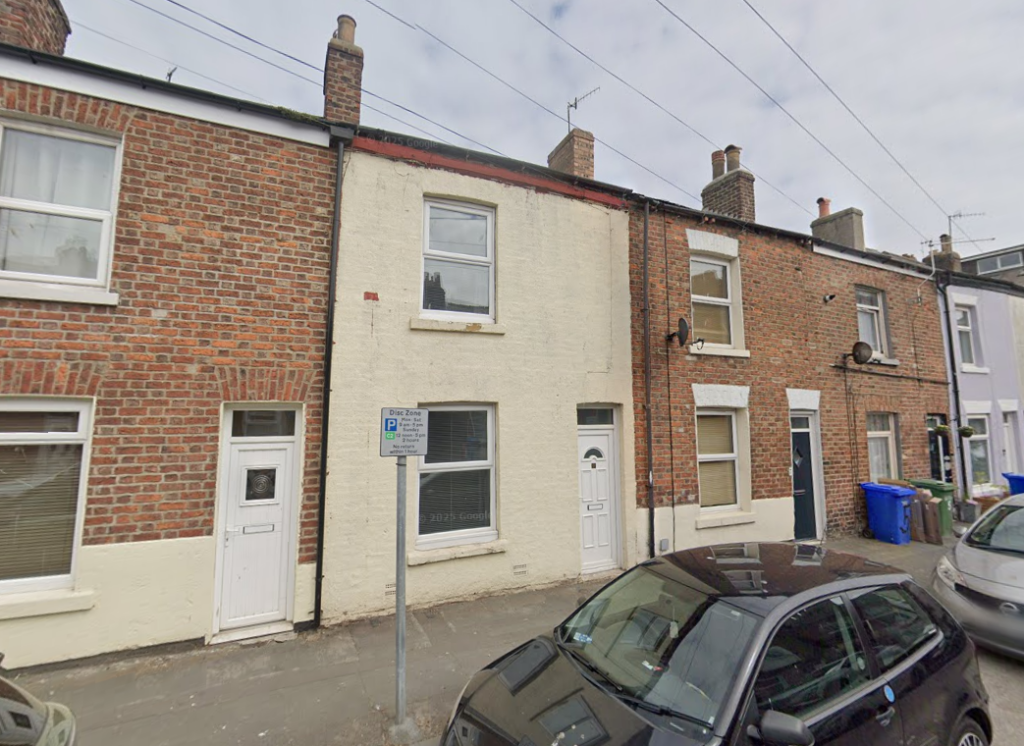 Main image of property: 9 Nelson Street, Scarborough, North Yorkshire YO12 7SZ