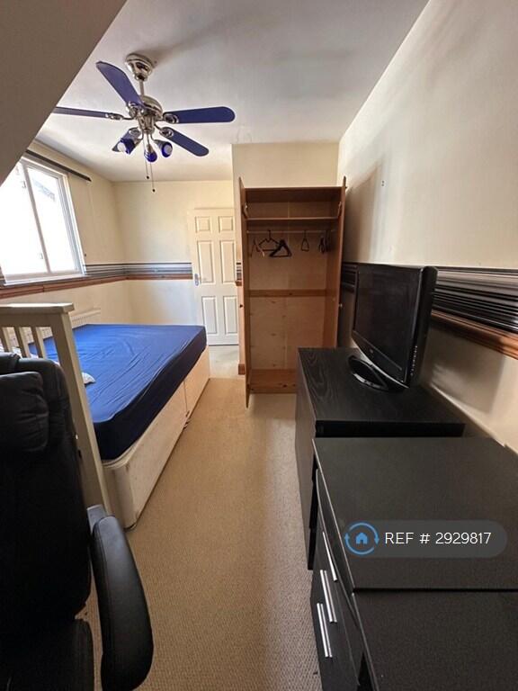 1 bedroom house share for rent