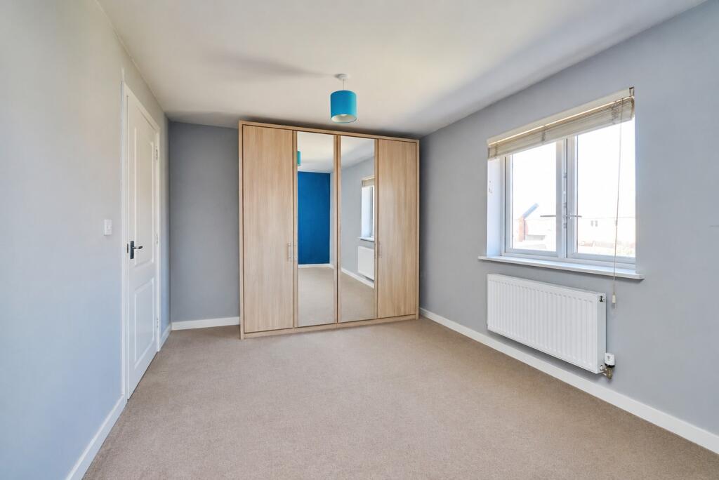 House in Peterborough, Hampton Hargate - More