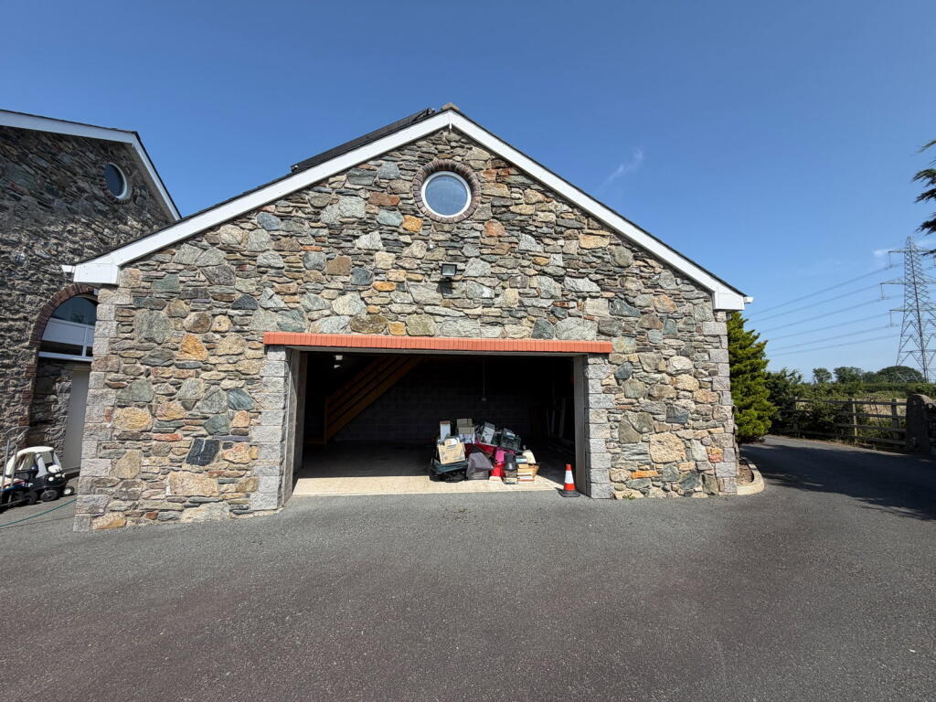 Main image of property: Llanfairpwllgwyngyll, LL61 5AB