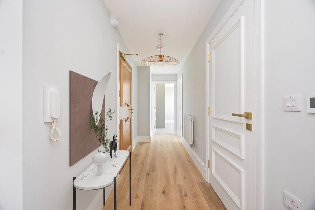Apartment in Brighton - More