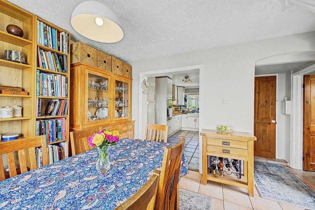 House in Northampton - View 5