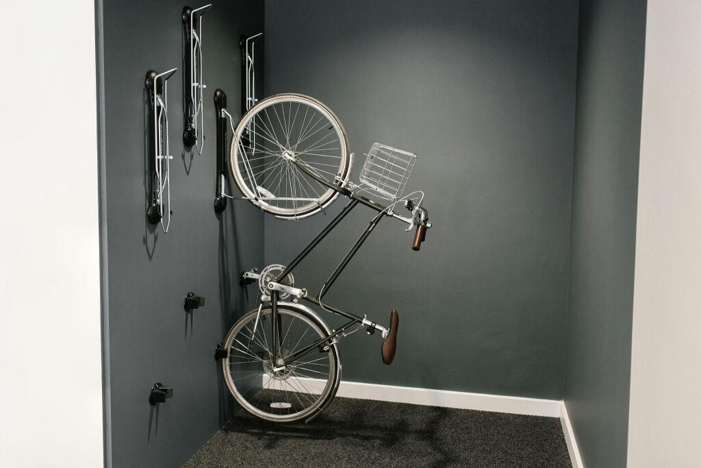 Paragon Studios Bike Store