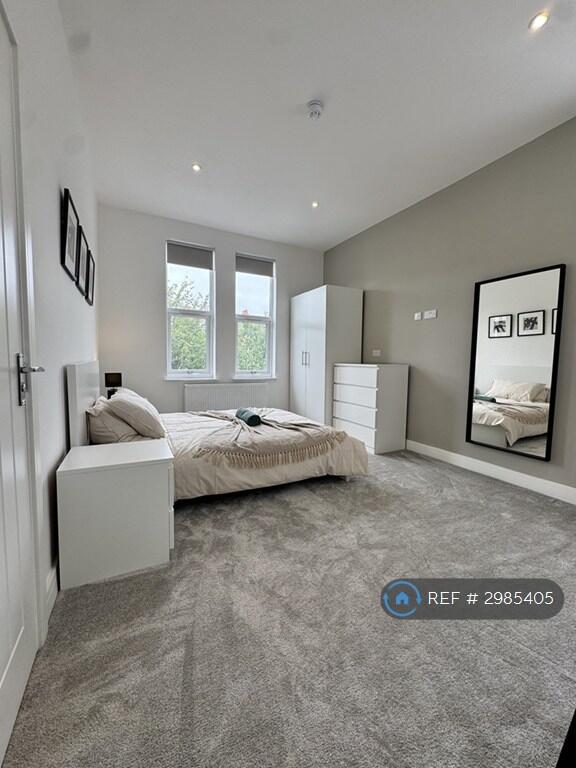 Main image of property: North End Avenue, Portsmouth, PO2