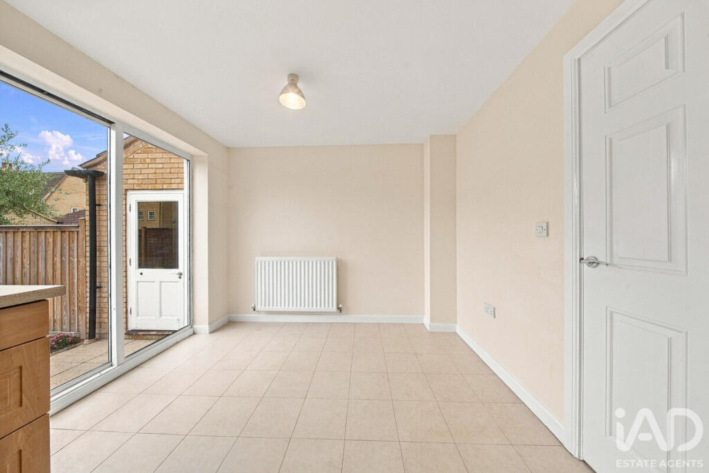 House in Cambridge - View 4