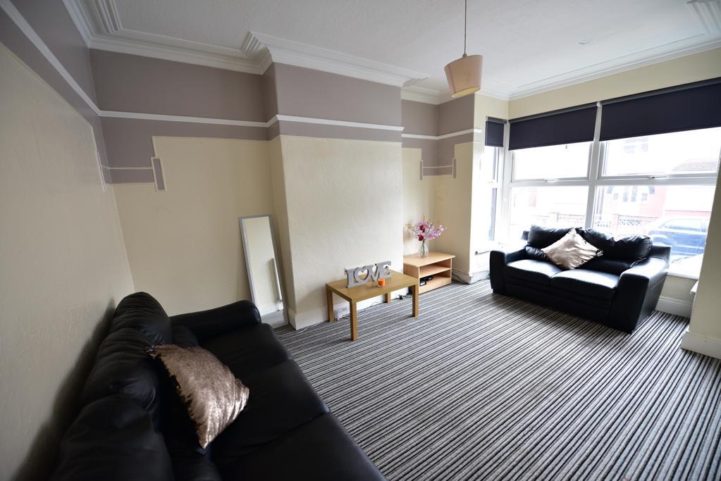 House in Leeds, West Yorkshire - More