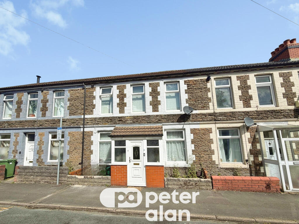 Main image of property: Stockland Street
