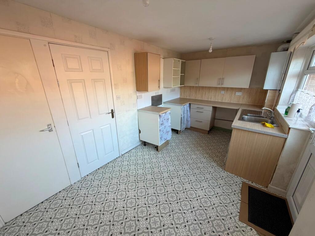 House in Stockport - View 2