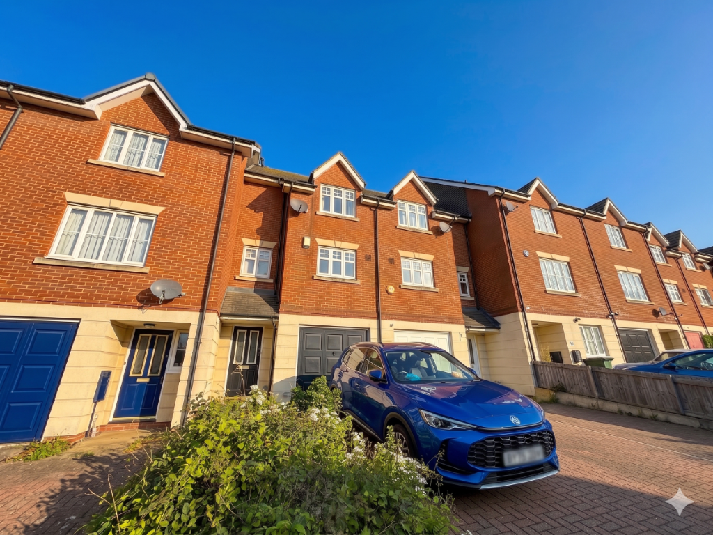 Main image of property: Pearcy Close, Romford, London, RM3