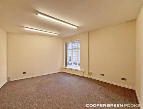 51 High Street, First Floor Office