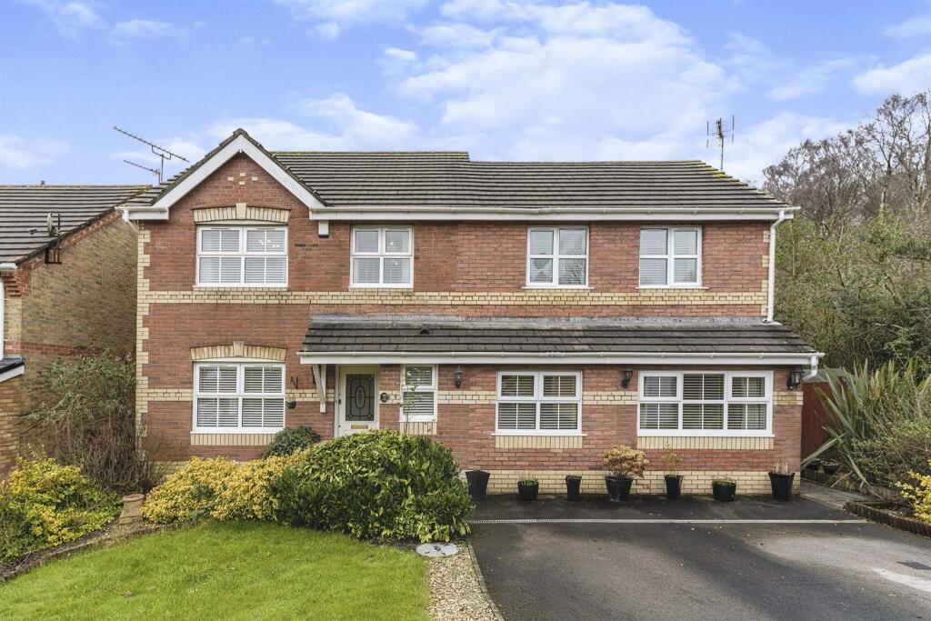 5-bed detached on Islawen Meadows, Pencoed, BRIDGEND, £440,000
