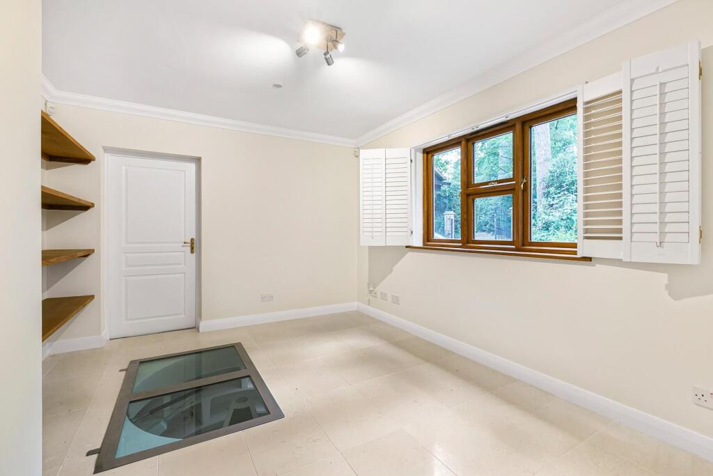 Additional image 8 of West Riding, Tewin Wood, Welwyn, AL6