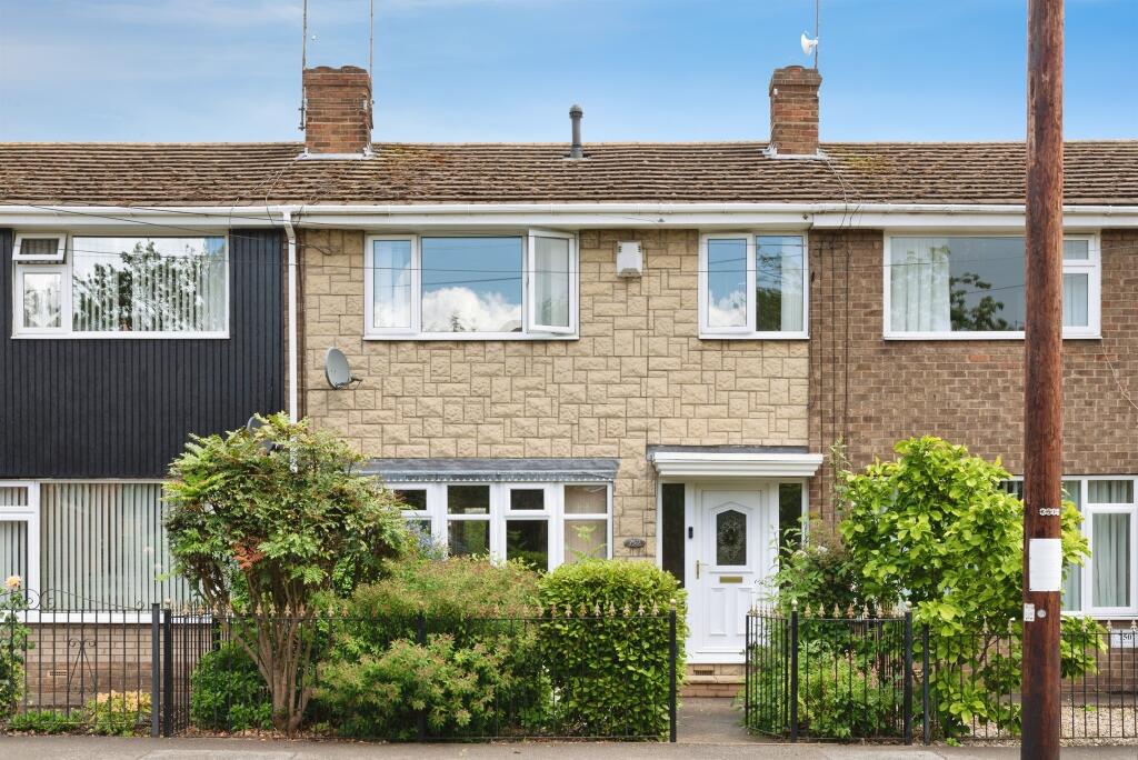 Main image of property: Marfleet Lane, Hull
