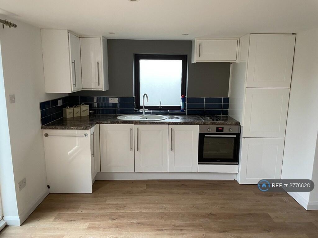 Main image of property: White Cottage Newlands Corner, Guildford, GU4