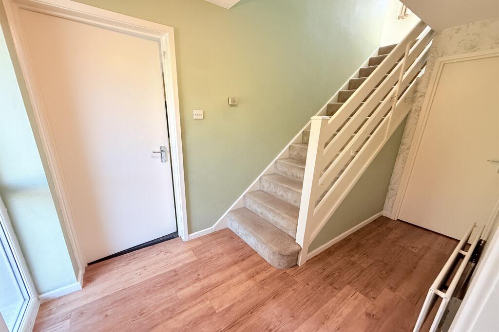 House in Warrington, Ladywood, Burtonwood and Westbrook - View 2