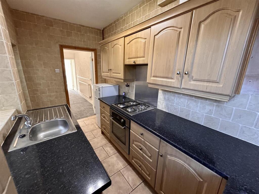Hinckley Road, Burbage, Hinckley photo 2