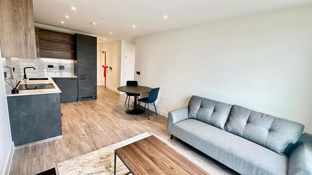 Additional image 4 of Brand New Home- Glasswater Locks, Belmont Row, B4