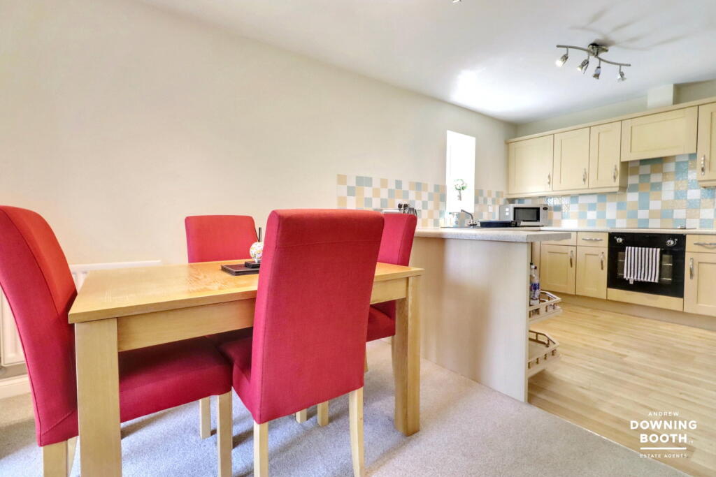 Apartment in Sutton Coldfield - View 5