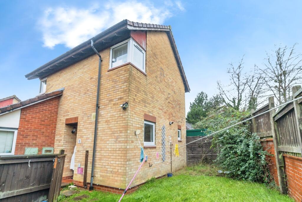 Main image of property: Phillip Court, MILTON KEYNES, Buckinghamshire, MK5