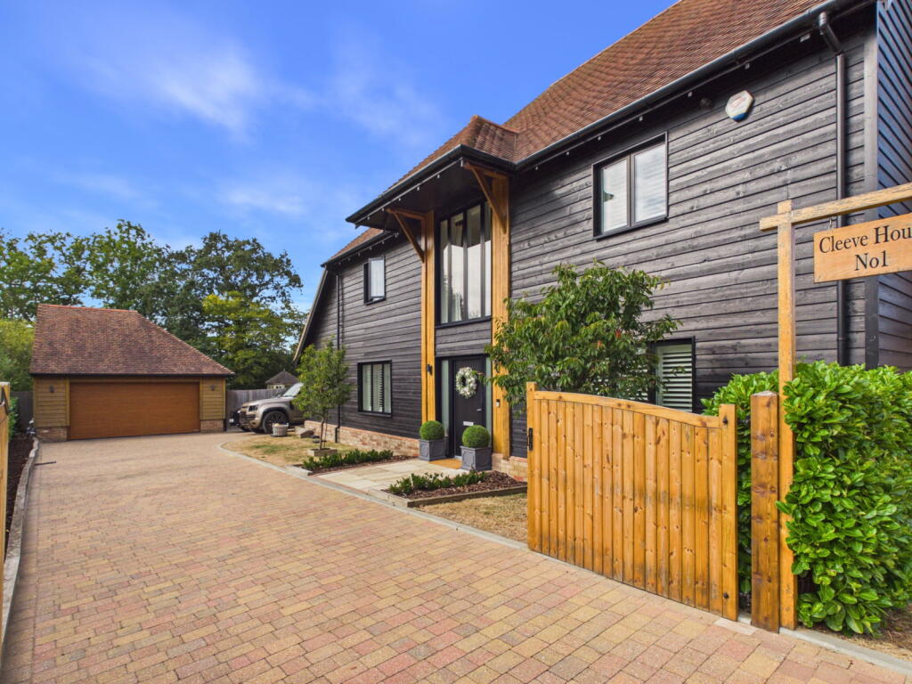 Main image of property: Chequers Green, Ashford, Kent, TN26 1AY