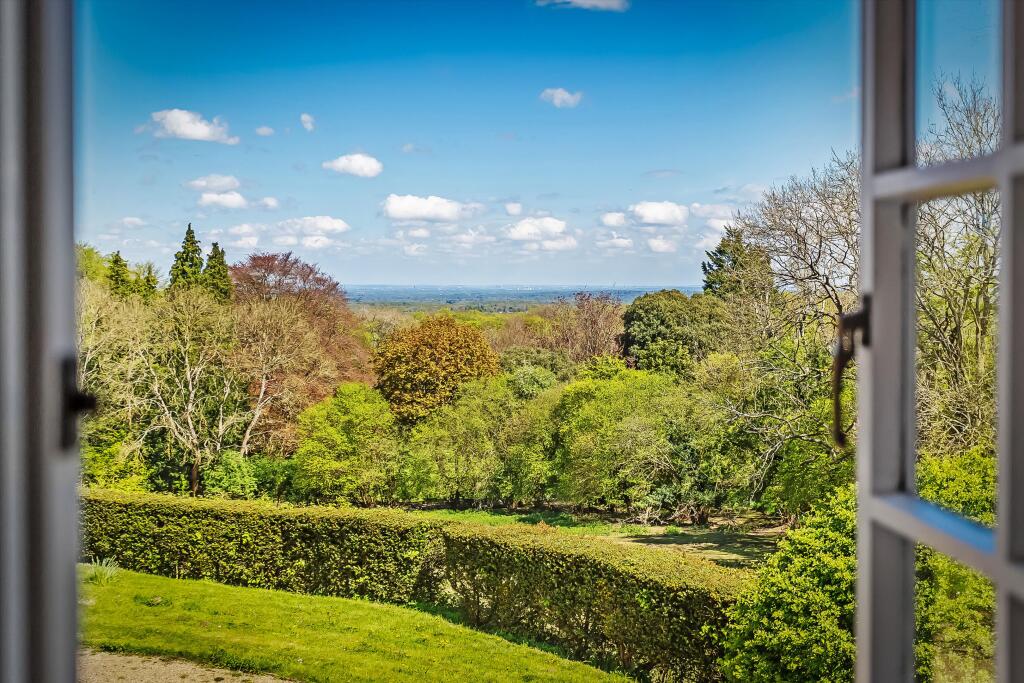 Main image of property: Between Shere and West Horsley, Surrey, KT24 6ER