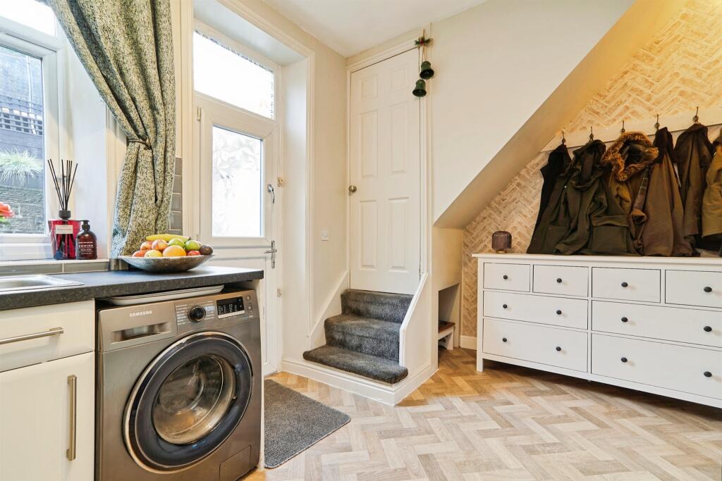 Additional image 7 of Park Avenue, Oakworth, Keighley