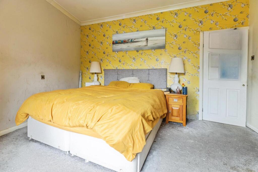 House in Manchester - More