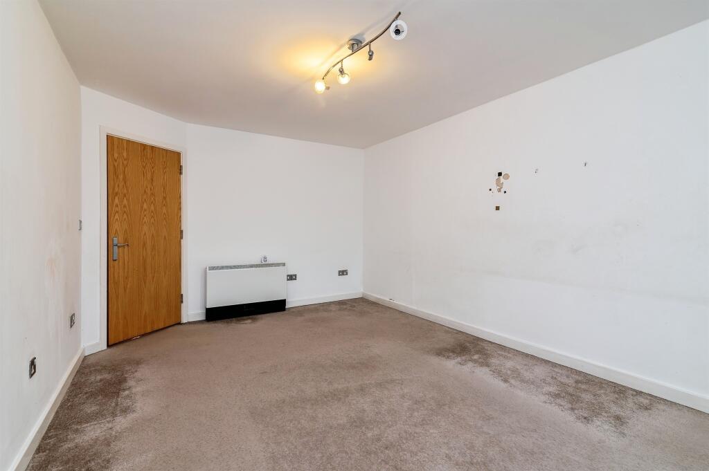 House in Nottingham, Lace Market, St Ann's - View 3