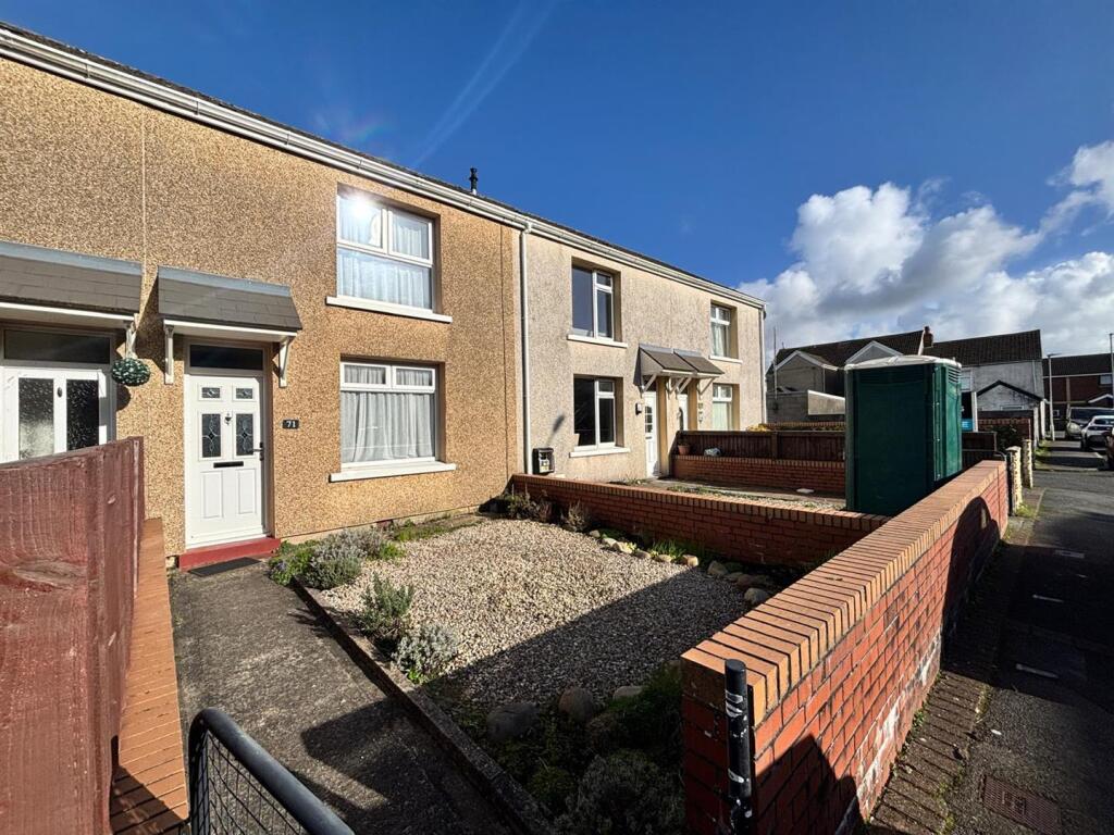 Main image of property: Heol Tregoning, Llanelli