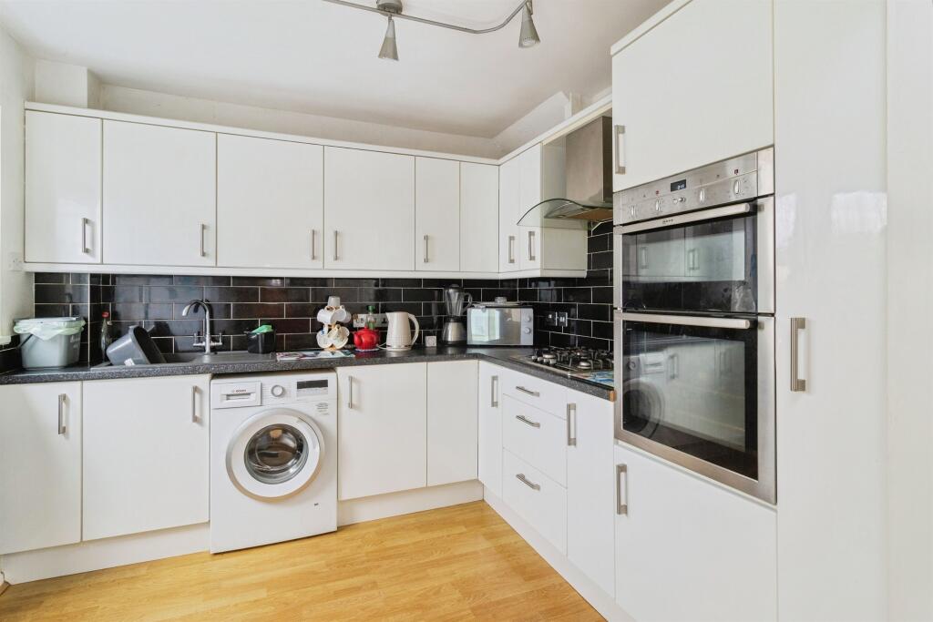 Maton Close, Ivybridge photo 4