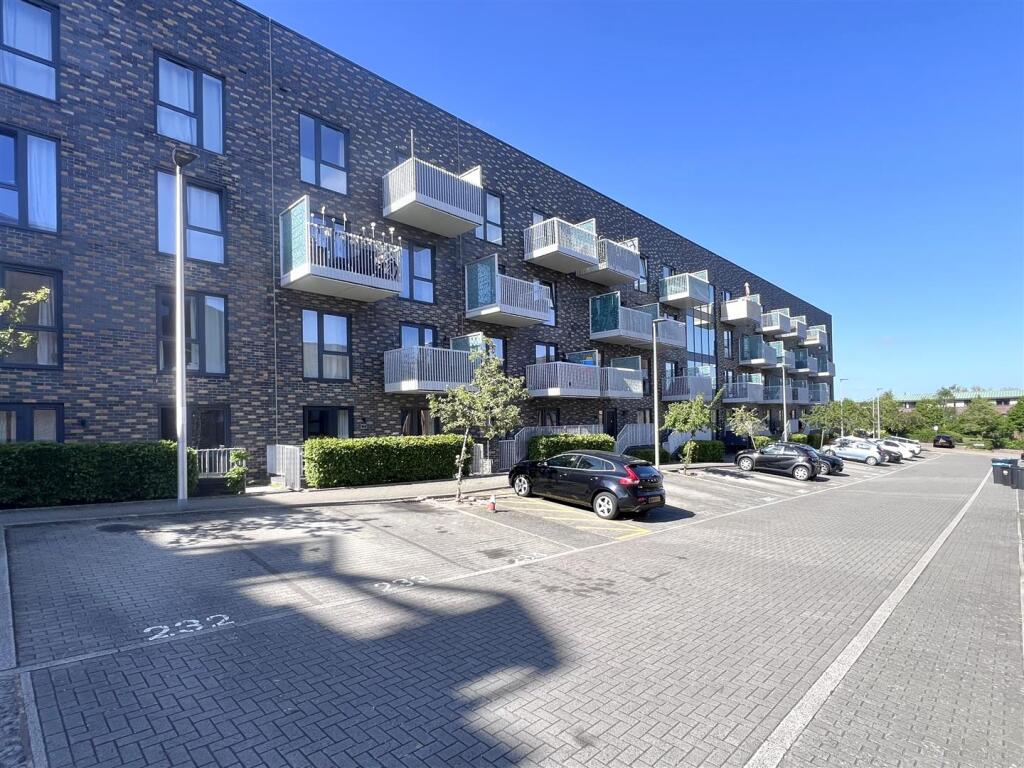 Main image of property: Henrietta Way, Campbell Park, Milton Keynes