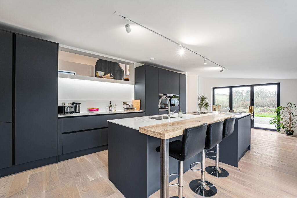 Main image of property: Lower Poole Barns, East Allington, Totnes, TQ9 7PZ