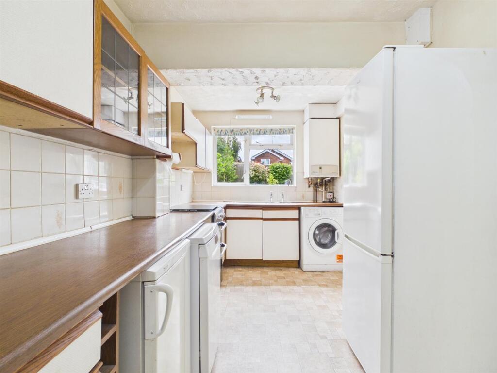 Lambourne Drive, Bewdley - View 4