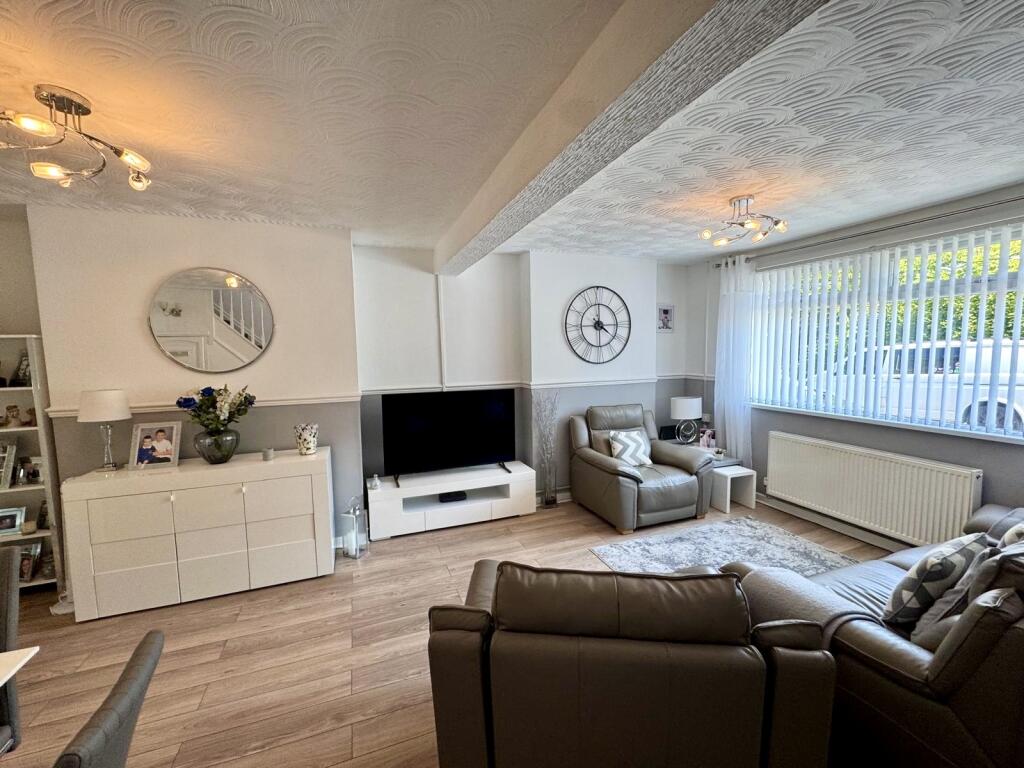 House in Abercanaid, Troed-y-rhiw - View 5