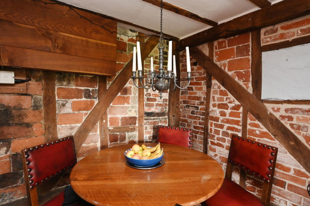 House in East Suffolk, Marlesford - More