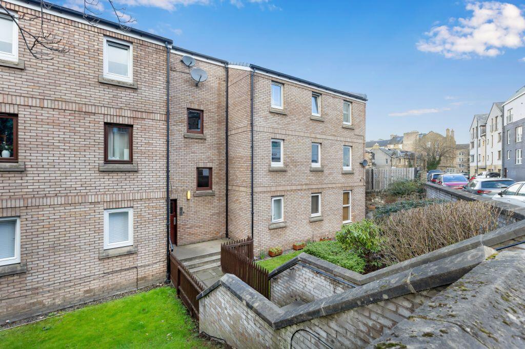 Main image of property: 30/6 Arthur Street, Leith, Edinburgh, EH6 5DD
