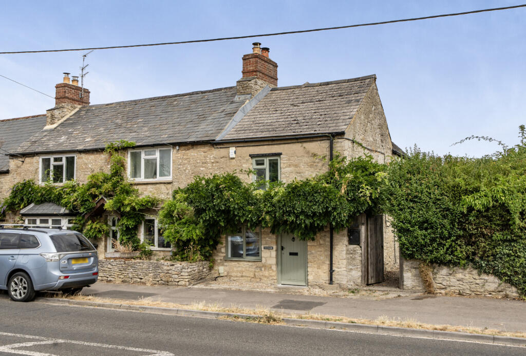 House in West Oxfordshire, Hanborough