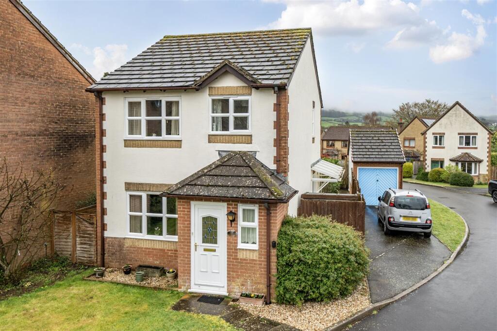 Main image of property: The Beeches, Beaminster, Dorset