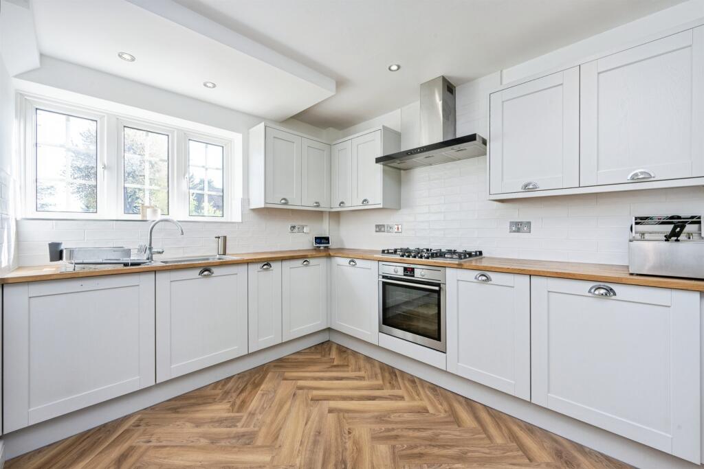 Additional image 6 of Manor Road, London Colney, St. Albans