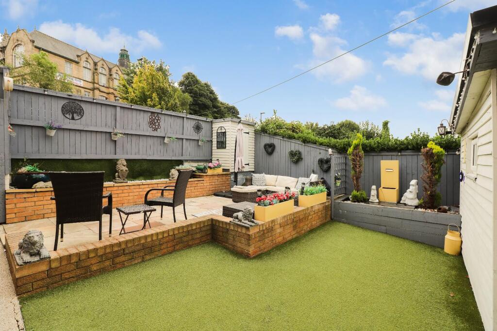 House in Sheffield - View 4