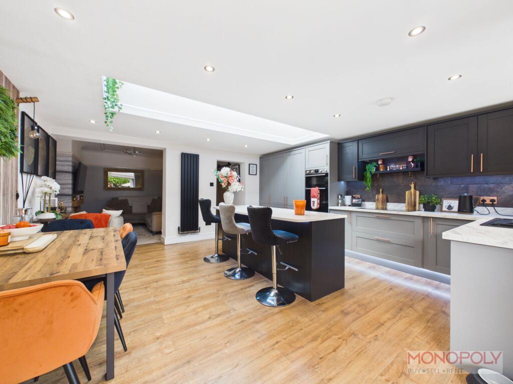 House in Wrexham, Maesydre, Acton - View 5