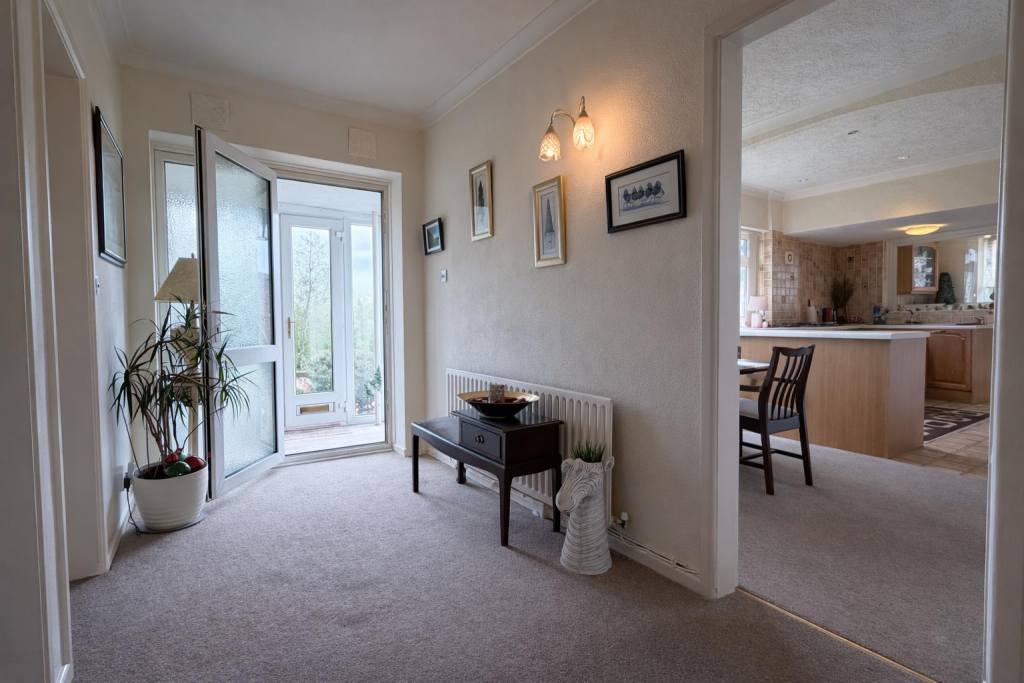 House in Warwick, Emscote - View 4