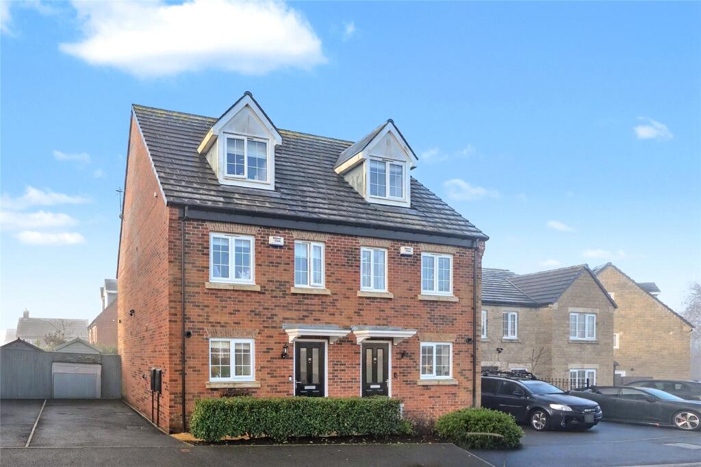 Main image of property: Moseley Beck Crescent, Leeds